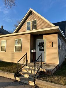 115 4th St W, Thief River Falls, MN, 56701