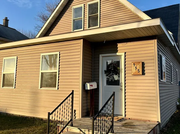 115 4th St W, Thief River Falls, MN 56701