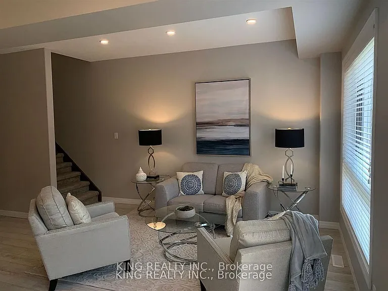811 Sarnia Rd #60 — Photo 17