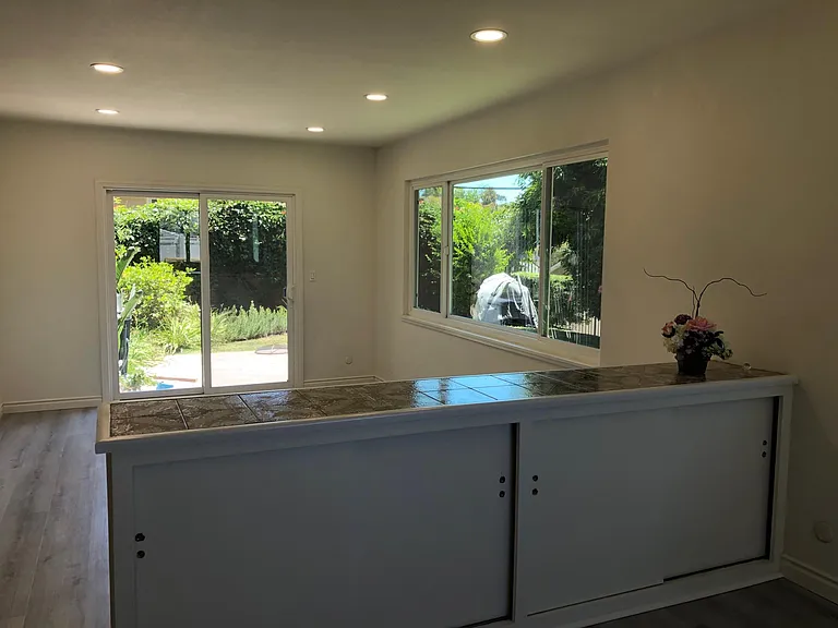 2817 Merlin Ave — Photo 10