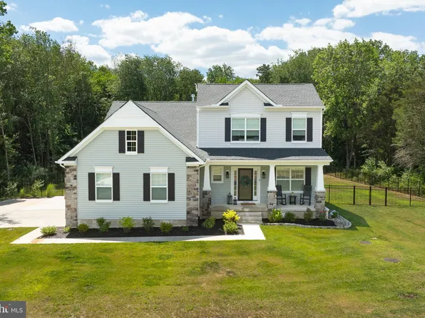 1028 Seneca Ct, Vineland, NJ 08361