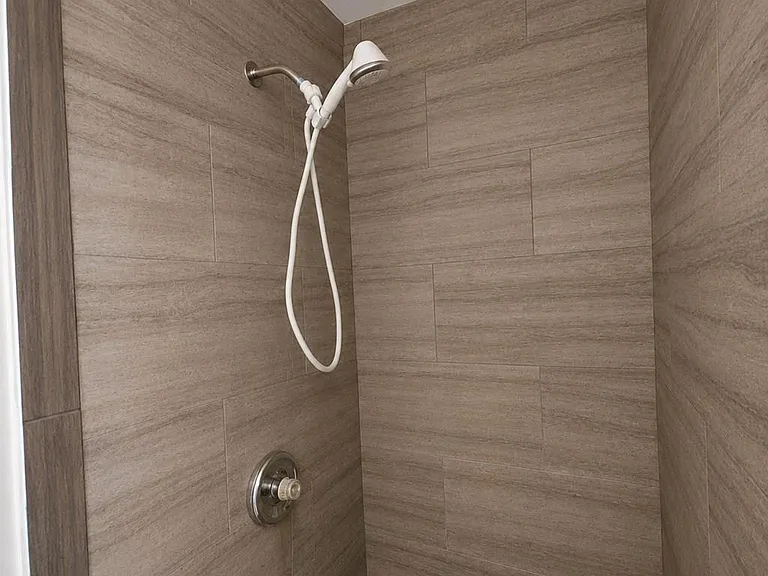 14 Laura Ln — Photo 17