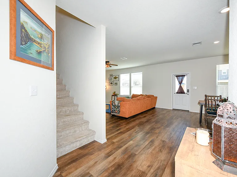 809 Beacon Hts — Photo 16