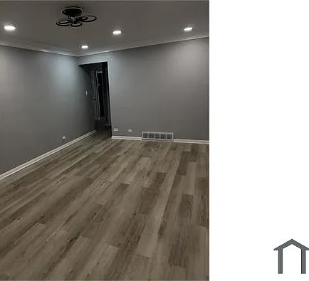1140 W 88th St #1 — Photo 11