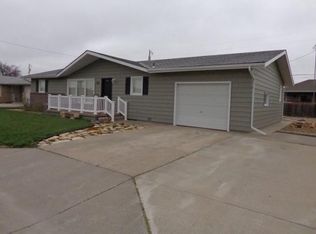 612 Jefferson St, Victoria, KS 67671