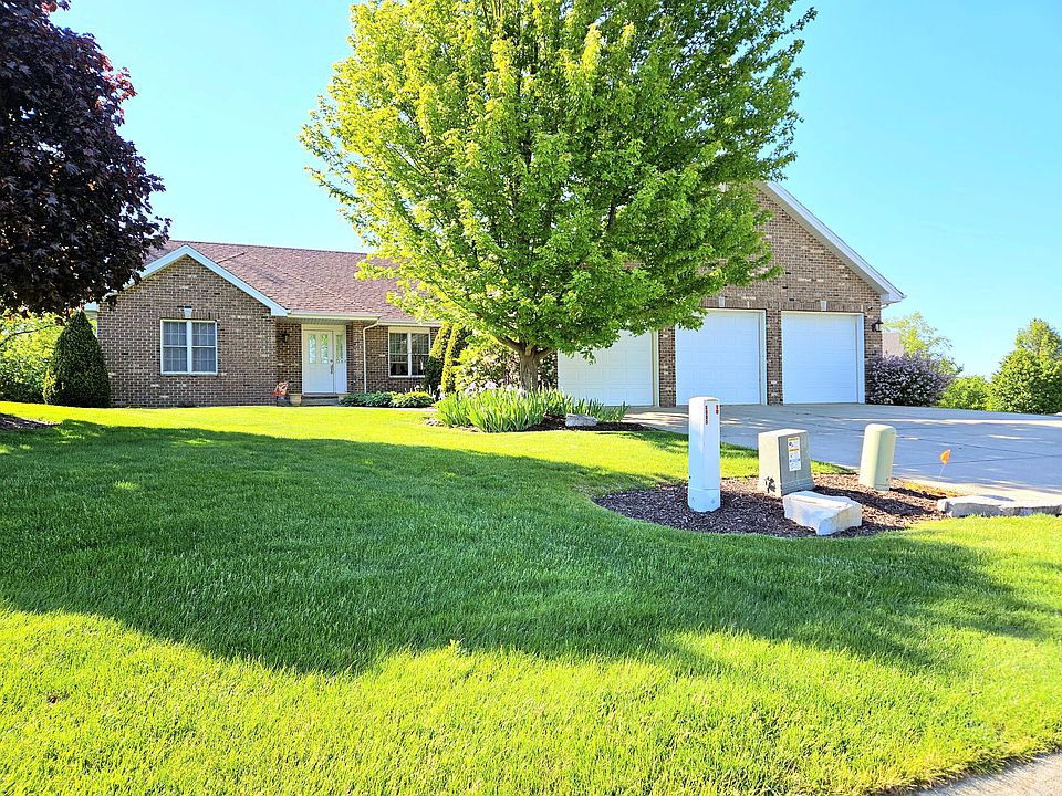1st image of 88 Bergamo Ct