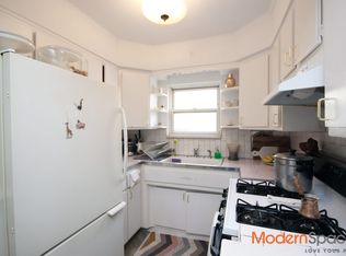 2117 24th Rd #2, Astoria, NY 11102