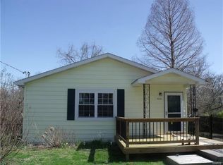 9936 South Rd, Fairview Heights, IL 62208