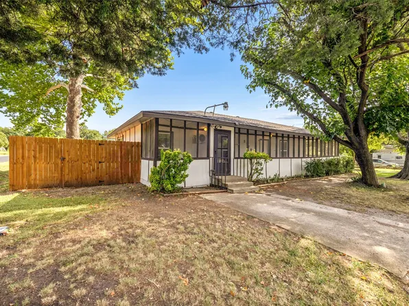 5776 County Road 927, Nevada, TX 75173
