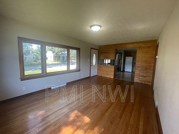 4th image of 3504 E 21st Pl