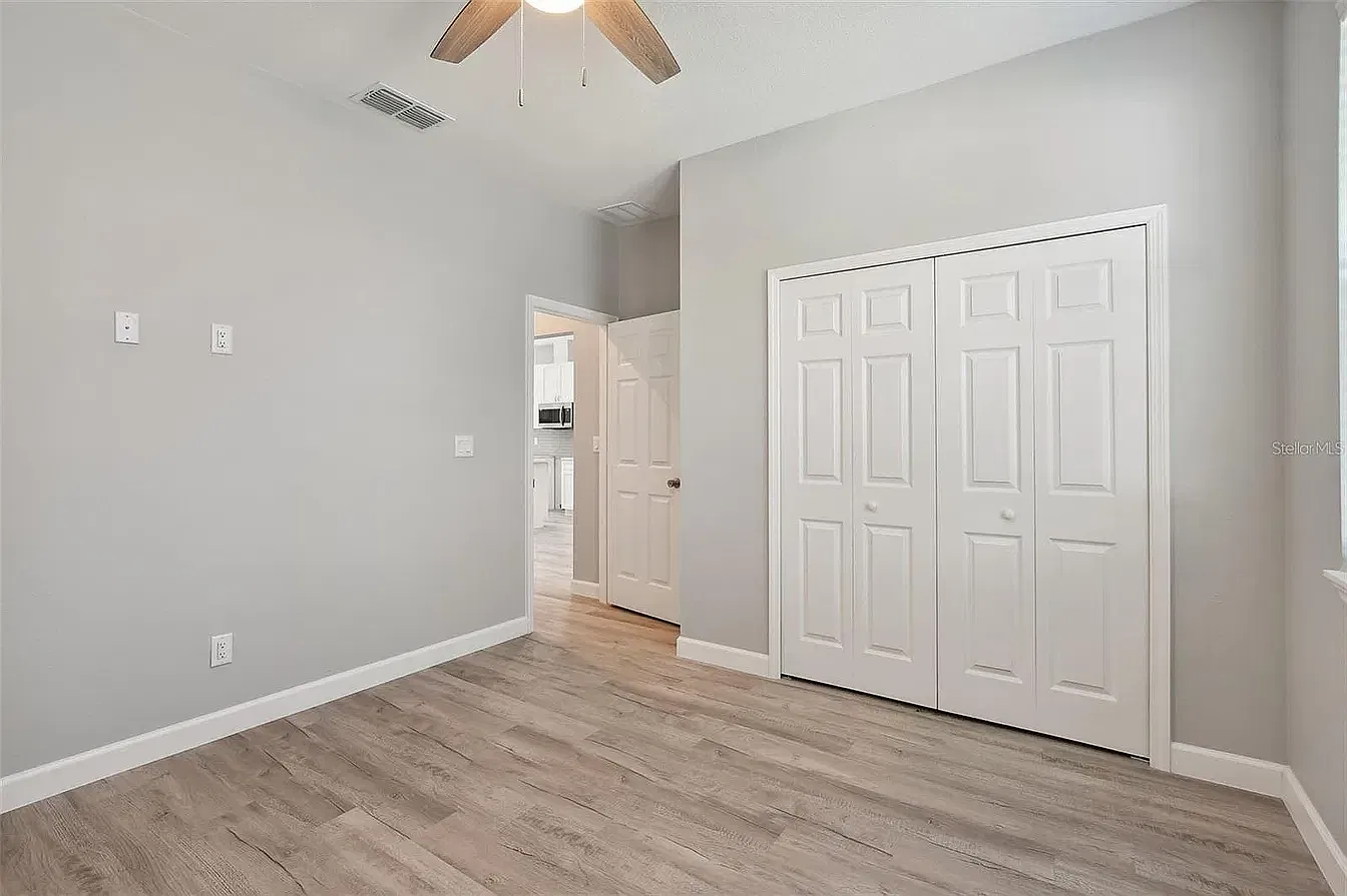 3 bed, 1500 sqft, $2,580 — Photo 4