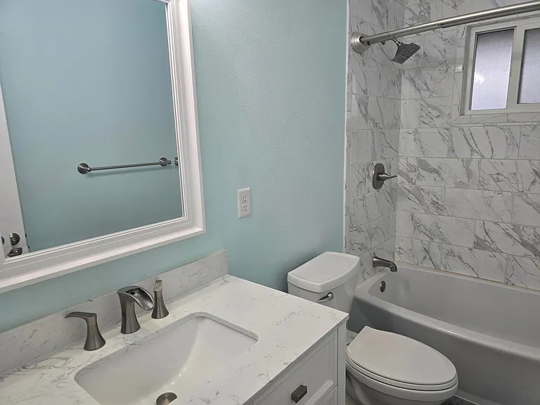 315 Bream Ave #207 — Photo 30