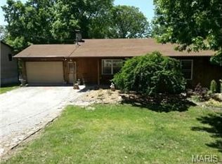 2965 Carron Rd, Festus, MO 63028