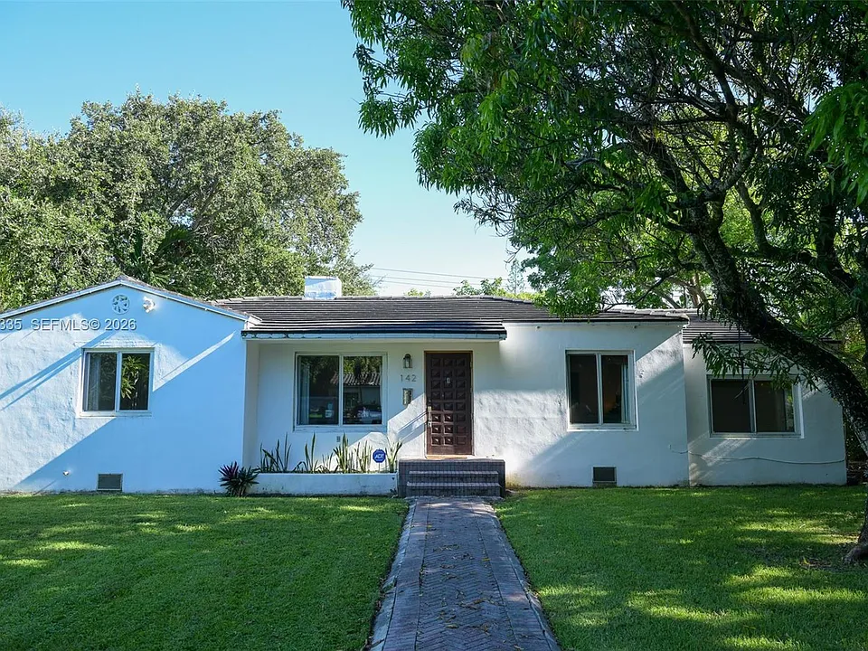 142 NW 98th St