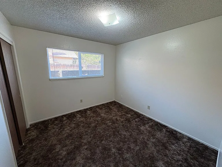 1329 S Liberty St — Photo 6