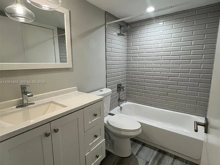 8600 SW 212th St #108 — Photo 20