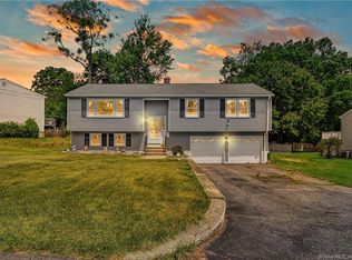 128 Evelyn St, Watertown, CT 06779