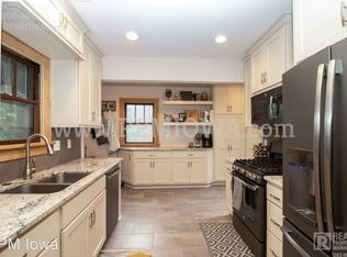 4107 Ovid Ave, Des Moines, IA 50310