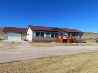 200 Onyx Ave, Lusk, WY 82225