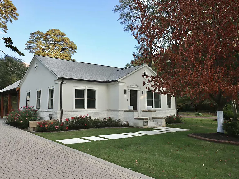3302 Olive St — Photo 5