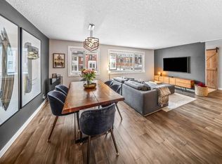 1205 E Cameron Ave SW #4, Calgary, AB T2T 0K8