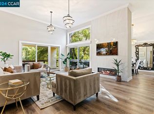 1277 Avenida Sevilla APT 2B, Walnut Creek, CA 94595