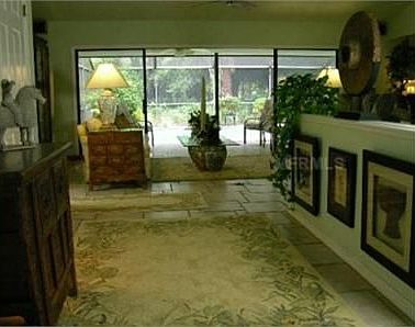 5th image of 3405 Lakeshore Dr