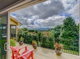 2012 Holly Tree Hl, Hendersonville, NC 28739