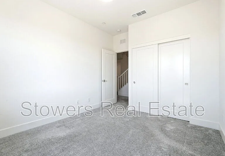 5527 Dublin Blvd — Photo 27