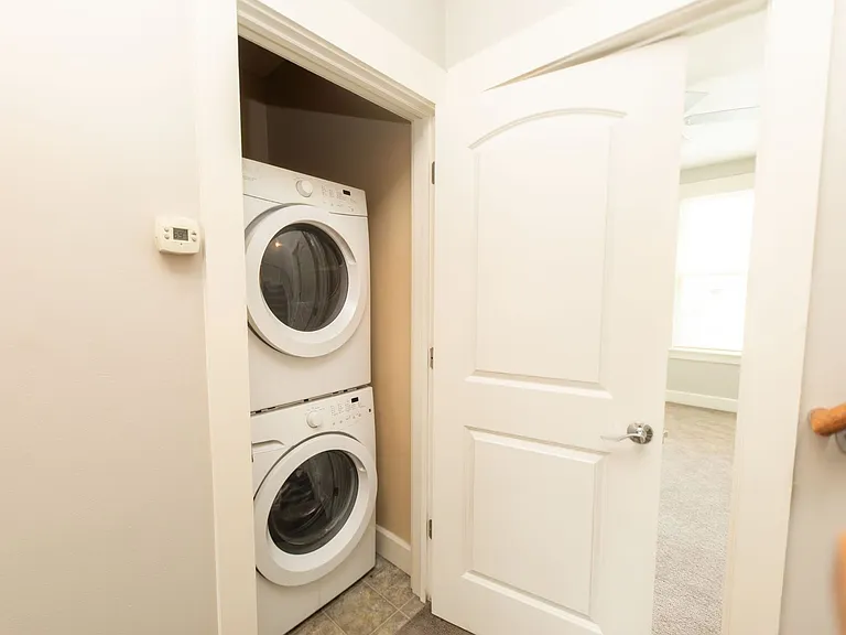 240 N Washington St — Photo 14