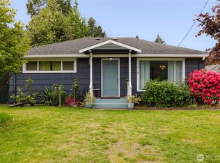 3415 9th St, Bremerton, WA 98312