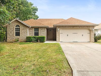 1951 W Lennox Dr, Springfield, MO, 65810