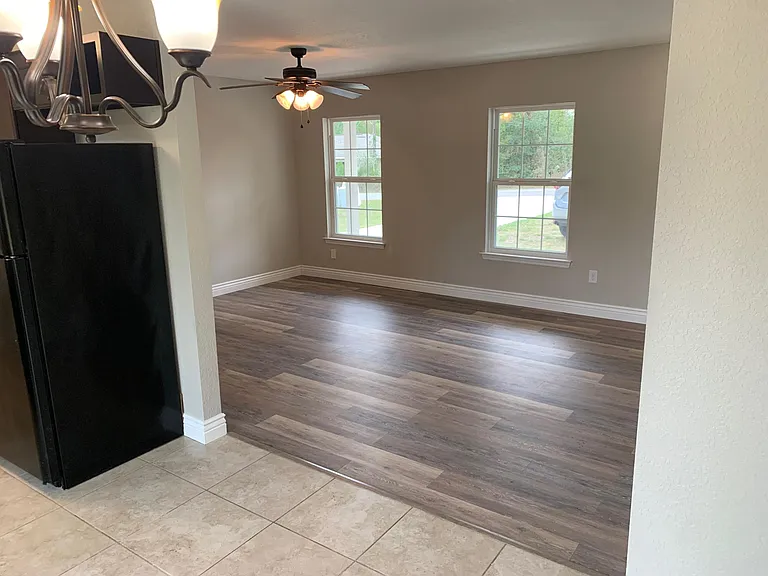Living room/Dining room