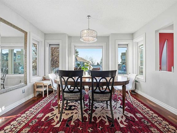 4th image of 44 S 34th Ave SW