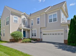 42922 Park Brooke Ct, Ashburn, VA 20148