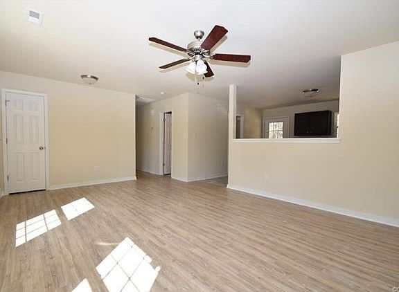 4th image of 43 Birmingham Cir
