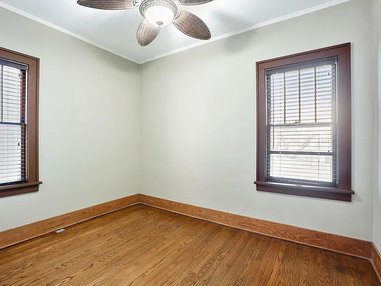 1377 Jefferson Ave — Photo 18