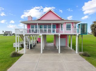 18806 Warrior Rd, Galveston, TX 77554