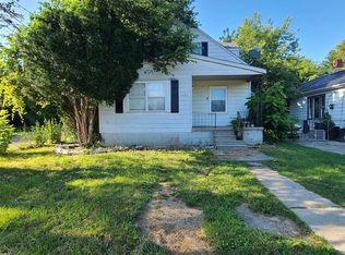 1062 Tremont Ave, Flint, MI 48505