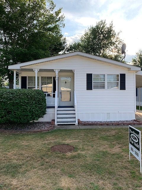 1st image of 714 Park Cir