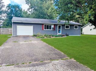 800 E Evergreen St, Greenville, MI 48838