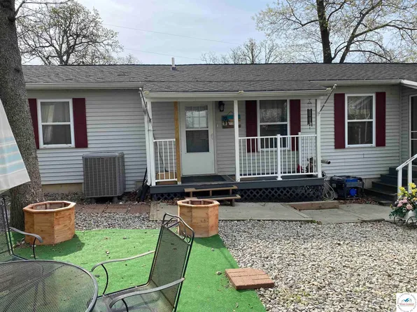 28735 White Oak St, Warsaw, MO 65355