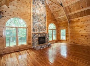 34350 Lanesboro Ct, North Branch, MN 55056