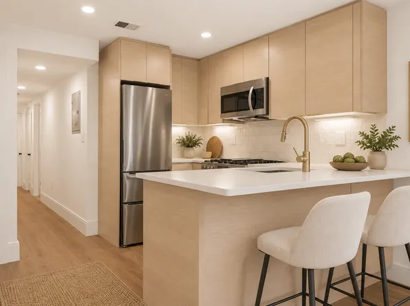 92 Chelsea St #1, Boston, MA 02128