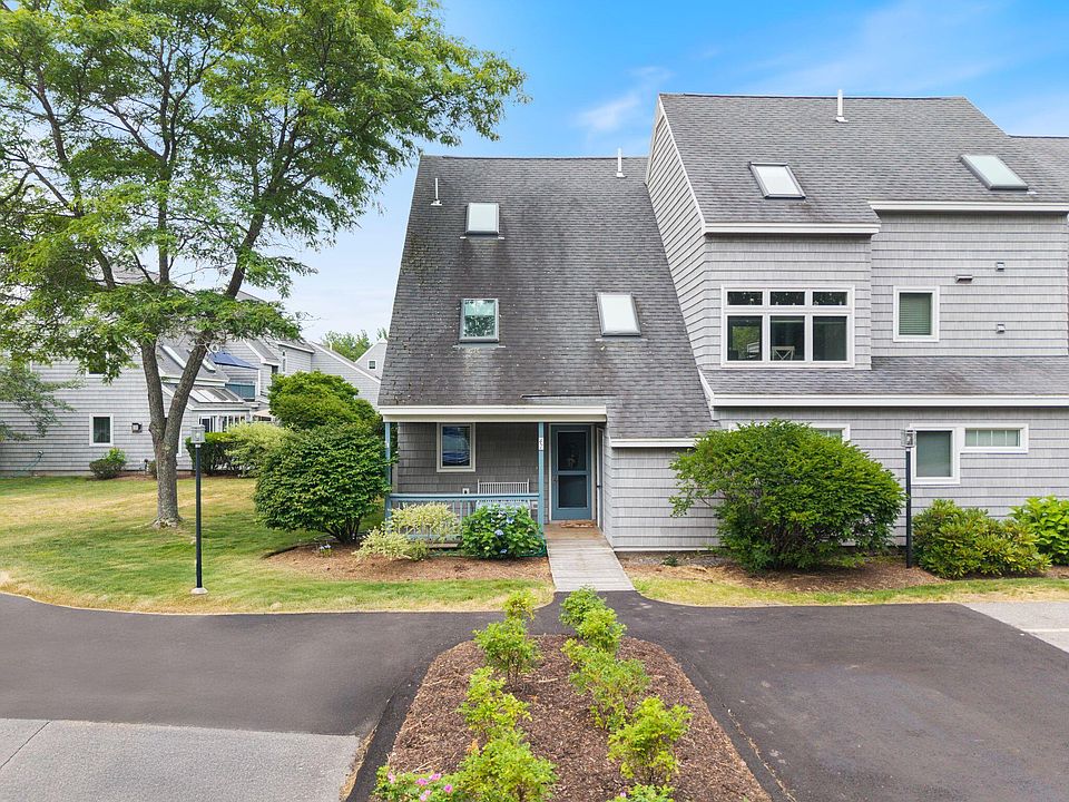 1st image of 146 W Grand Avenue #47