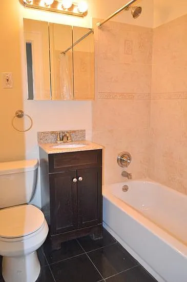 1929 E Genesee St #6 — Photo 9