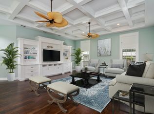 423 Twin Lakes Dr, Defuniak Springs, FL 32433