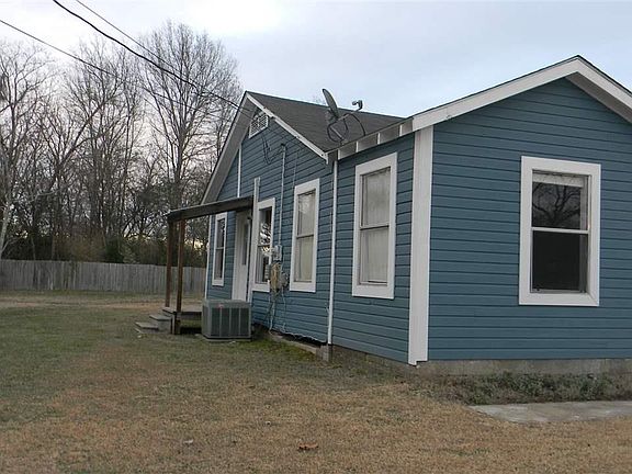 5th image of 510 Brady St