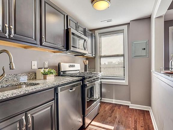 4th image of 3900 14th St NW #3902-602