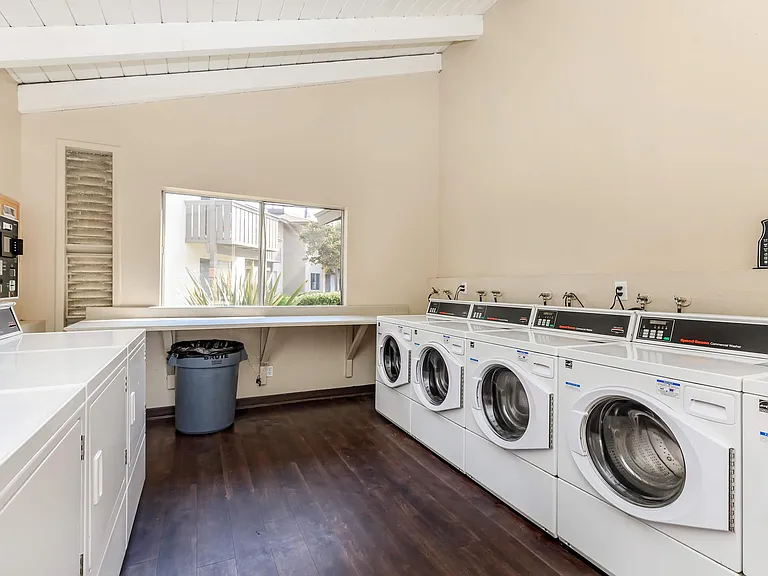 Meadowood Place Apartment Homes — Photo 8